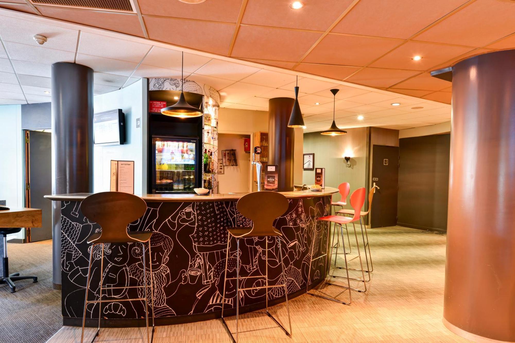 Ibis Budget Orly Chevilly Tram 7 Vitry-sur-Seine Exterior foto