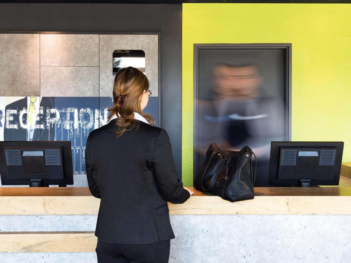 Ibis Budget Orly Chevilly Tram 7 Vitry-sur-Seine Exterior foto